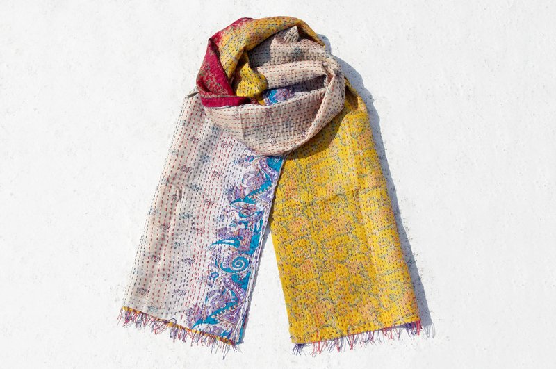 情人节礼物 生日礼物 限量一件 手缝纱丽布丝巾 / 刺绣丝巾 / 刺绣围巾 / 手缝纱丽线丝巾 - 夕阳色彩 手工刺绣丝巾 围巾 - 丝巾 - 丝．绢 多色