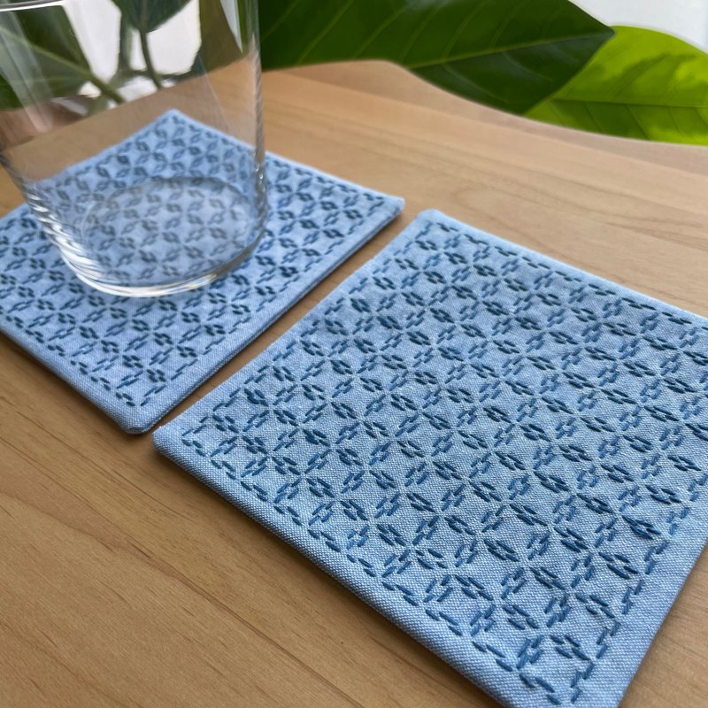 2 件套 Sashiko 杯垫，网格，蓝色，简约，刺绣，可水洗，方形，布艺杯垫，咖啡馆，咖啡，厨房用品，茶，生日，刺绣杯架，小礼物 - 杯垫 - 棉．麻 蓝色