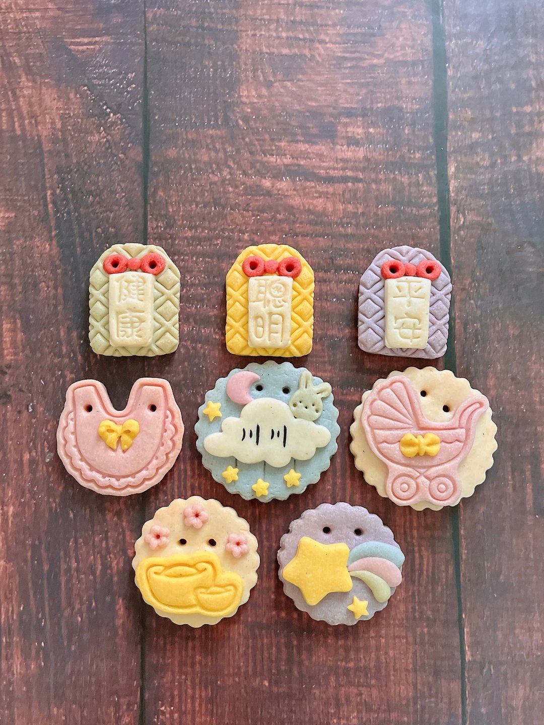 女生 8 片/无糖霜收涎饼干/收口水饼干/4 个月 - 手工饼干 - 新鲜食材 白色