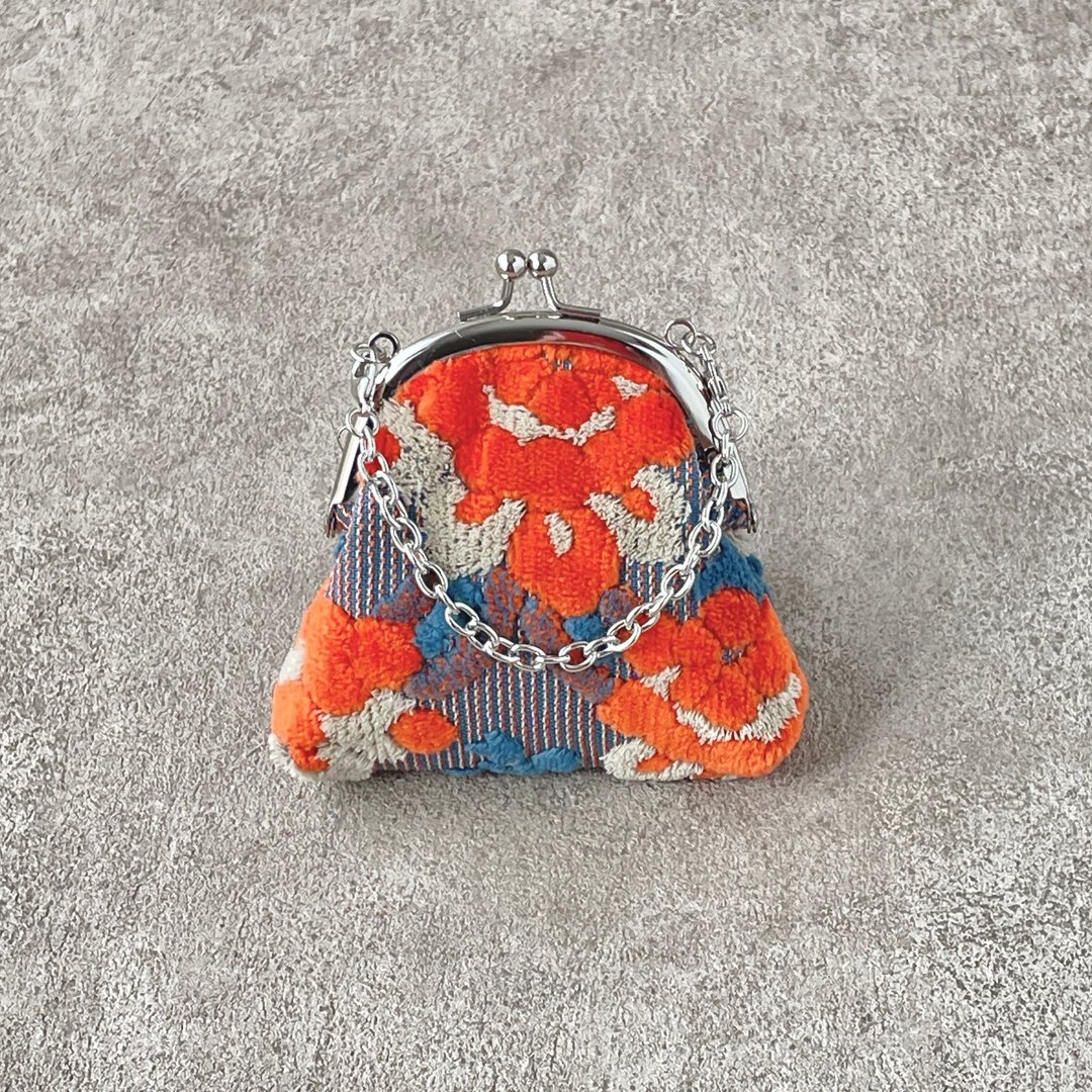 口金包・包包挂饰 金华山橘色花朵 - 零钱包 - 其他材质 橘色