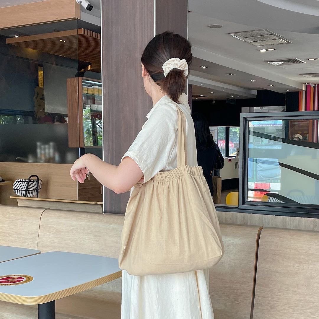 Handmade Organic Cotton Handbag Tote bag Shopping bag  Dumpling - 手提包/手提袋 - 棉 