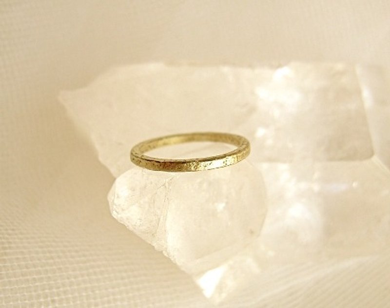 Simple ring 1.5mm - 戒指 - 其他金属 金色