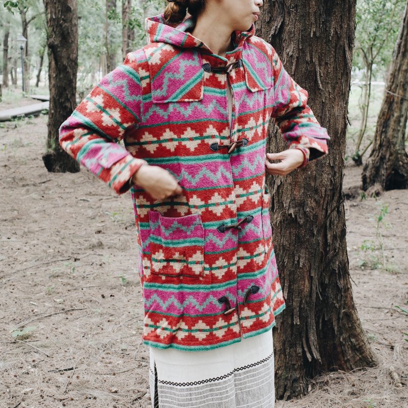 特价 Vintage 毛料民族风图腾外套 - 女装休闲/机能外套 - 棉．麻 