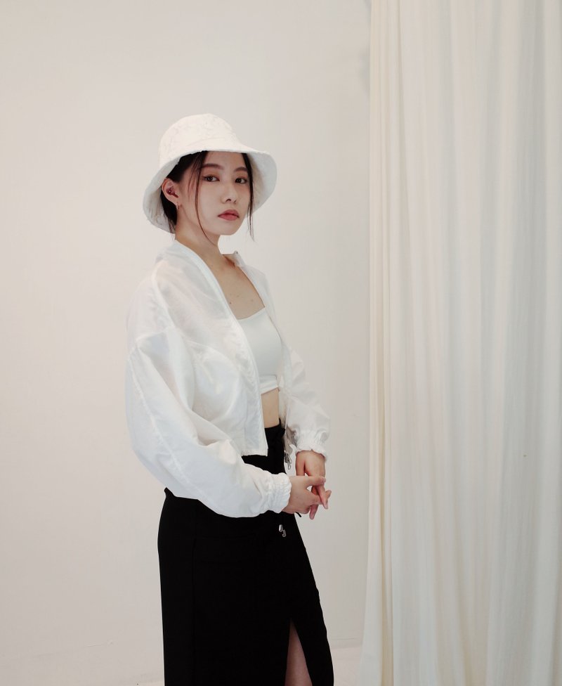 渔夫帽-白雏菊提花/钟型帽/渔夫帽/户外帽 - 帽子 - 棉．麻 白色