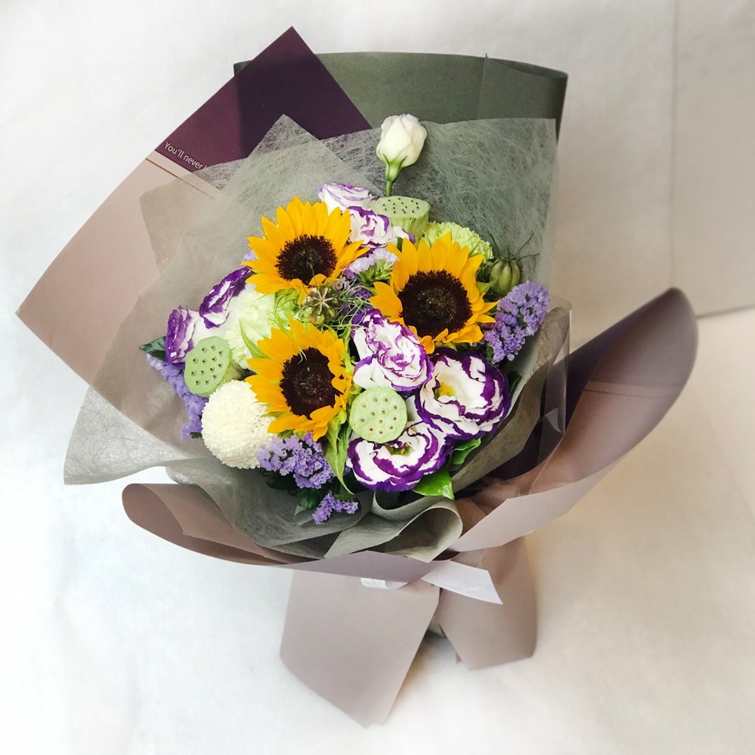夏绿蒂鲜花花束 | 毕业 生日首选 | 台北可自取 - 干燥花/捧花 - 植物．花 黄色