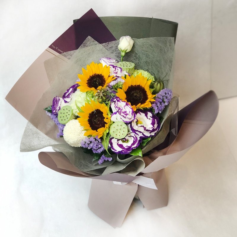 夏绿蒂鲜花花束 | 毕业 生日首选 | 台北可自取 - 干燥花/捧花 - 植物．花 黄色