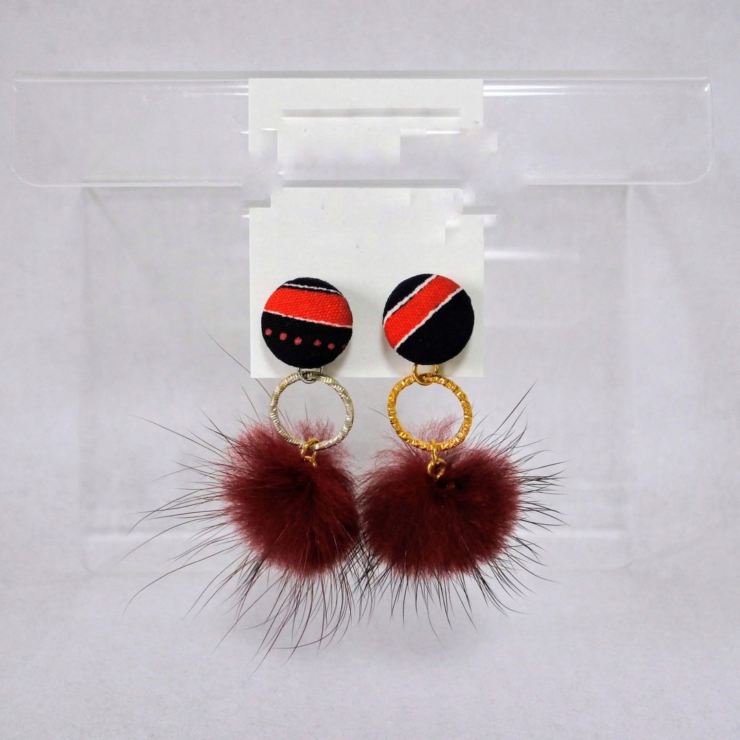 Kimono remake 2Way earrings with walnut buttons - 耳环/耳夹 - 其他材质 蓝色