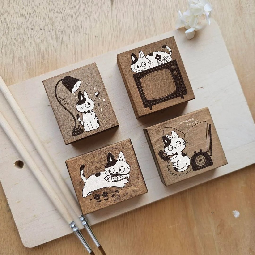 OL-CAT 复古染木猫猫印章 4入组 - 印章/印台 - 木头 