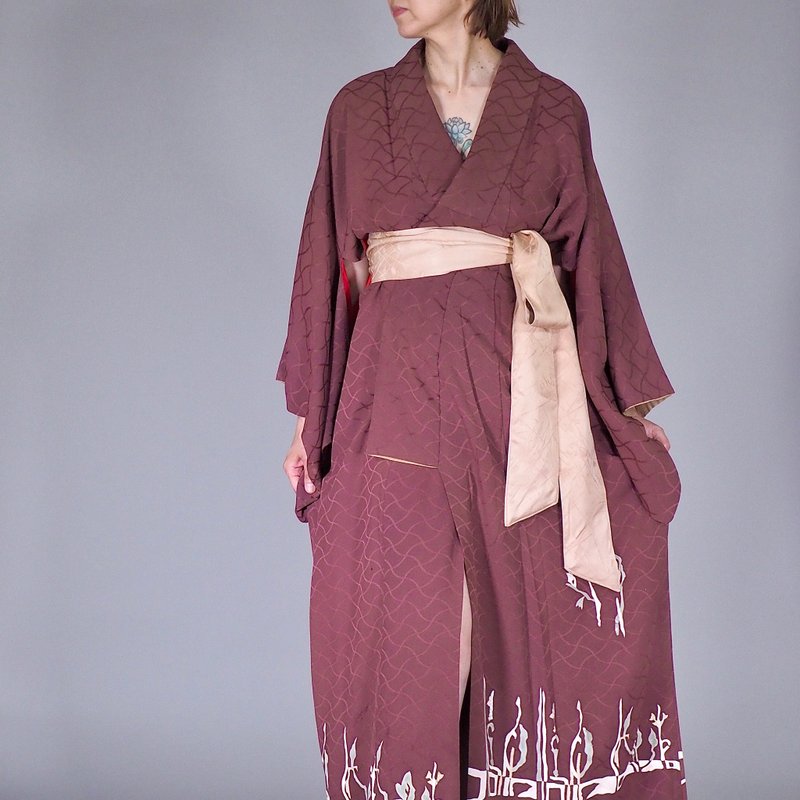 【日本制造】 柔软丝绸和服长袍、和服连衣裙、吉祥图案、礼物 - 晚装/礼服 - 丝．绢 