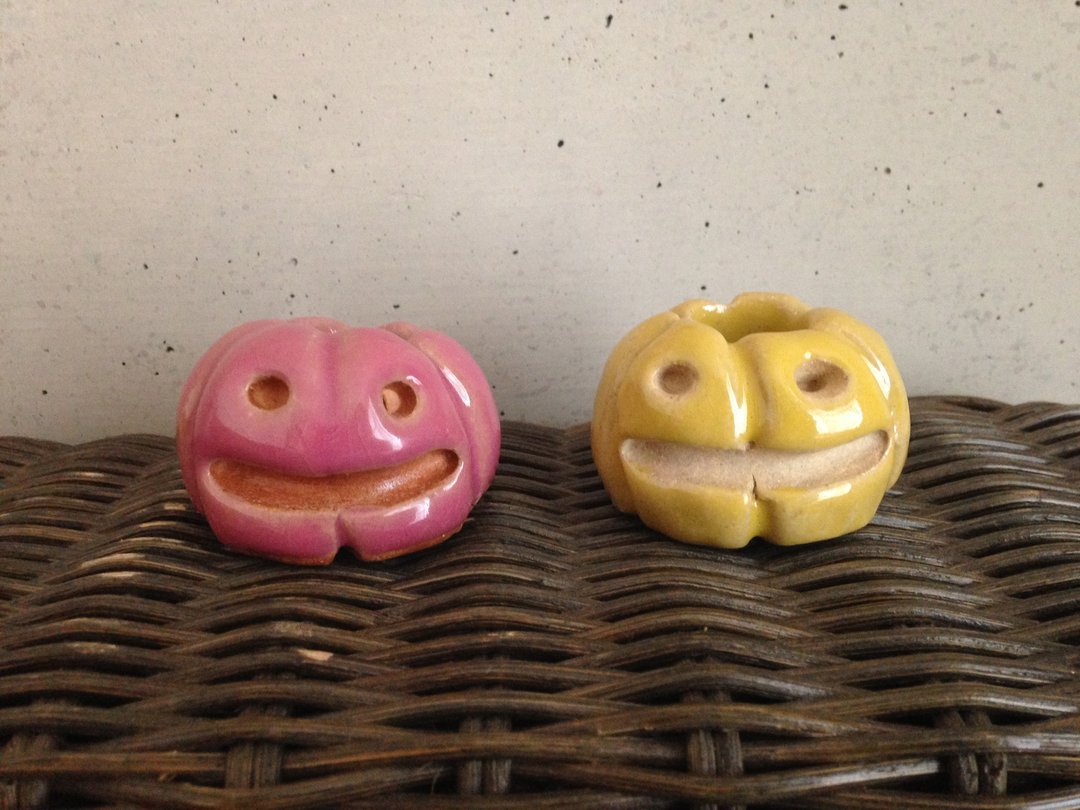 Pumpkin's pen stand Pink + yellow For NL - 其他 - 陶 多色