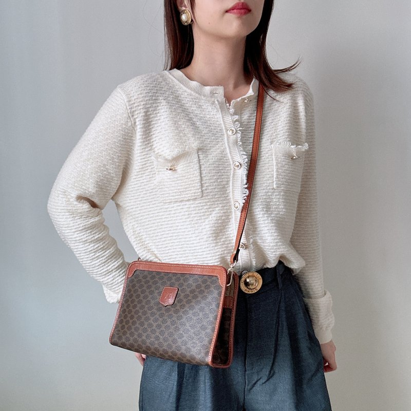 中古 Celine Macadam 手拿包 腋下包 斜背包 - 侧背包/斜挎包 - 防水材质 咖啡色