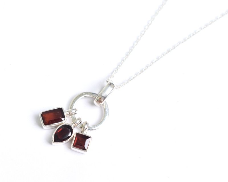 Deep red garnet Silver necklace - 项链 - 石头 红色