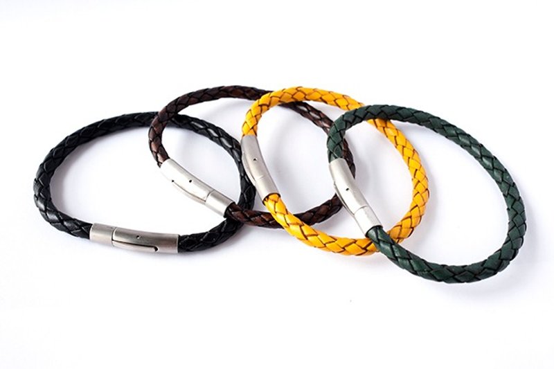 帅气真皮编织手链 /金属线/串珠/皮革物/手作/ - 手链/手环 - 真皮 多色