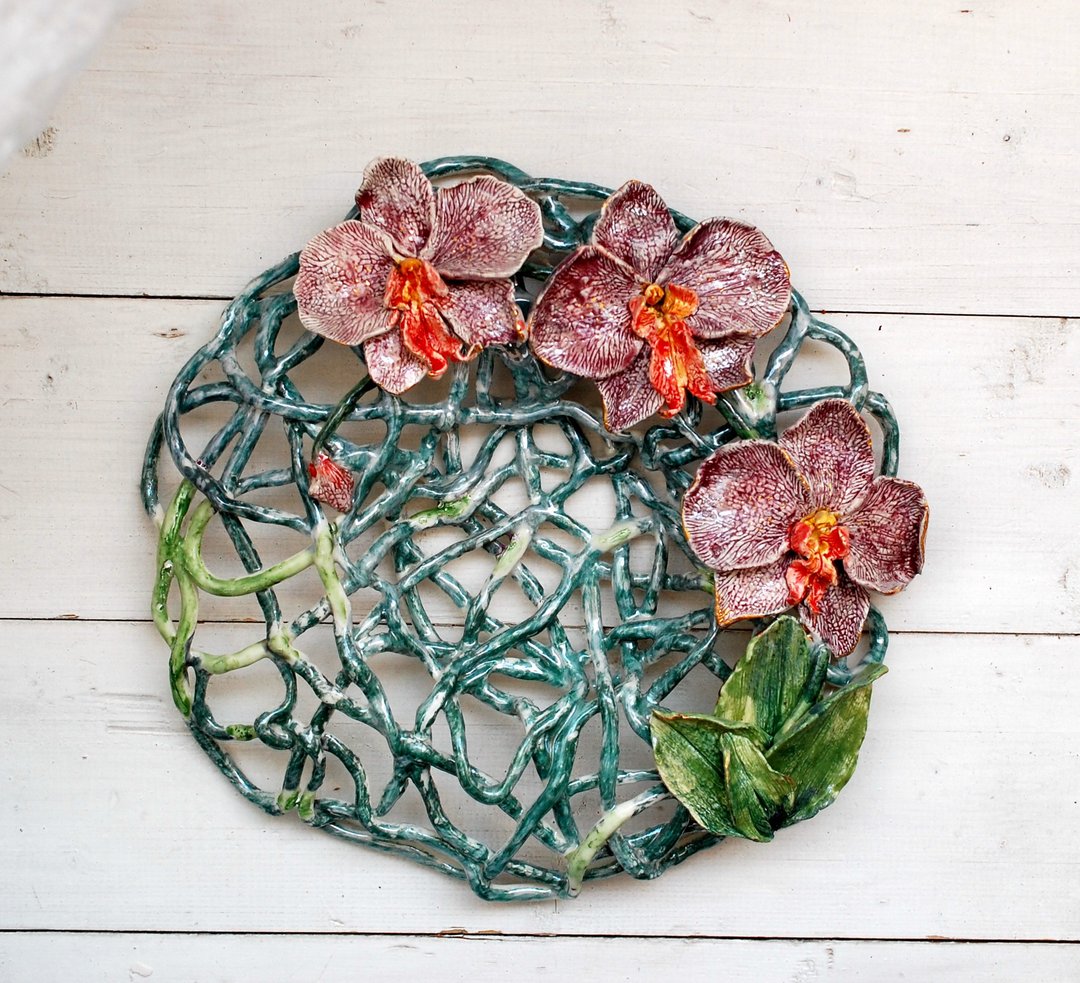 Orchid art plate Candy vase fruit bowl Decorative Centerpiece Wall decor - 花瓶/陶器 - 瓷 多色