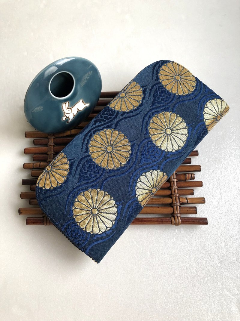 京西阵金襴锦织【立涌菊徽】-长夹/皮夹/零钱包/礼 - 皮夹/钱包 - 丝．绢 蓝色