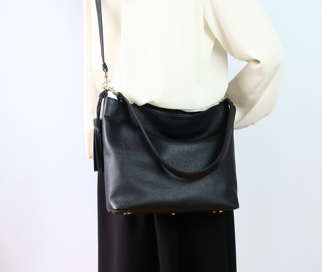 Soft 2-way shoulder bag, black, made-to-order, different colors available - 侧背包/斜挎包 - 真皮 黑色