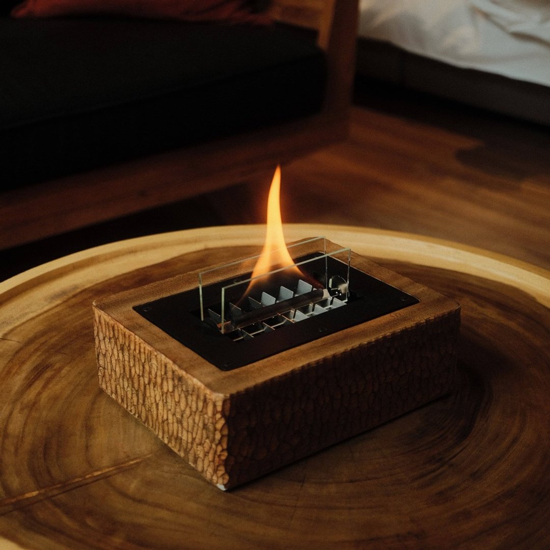 【Tenderflame】桌上型火焰情境气氛灯 Wood Carving 90 - 蜡烛/烛台 - 其他材质 咖啡色