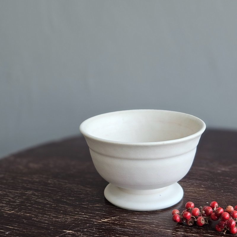 牛奶白 高脚杯 - 其他杯子 - 陶 白色