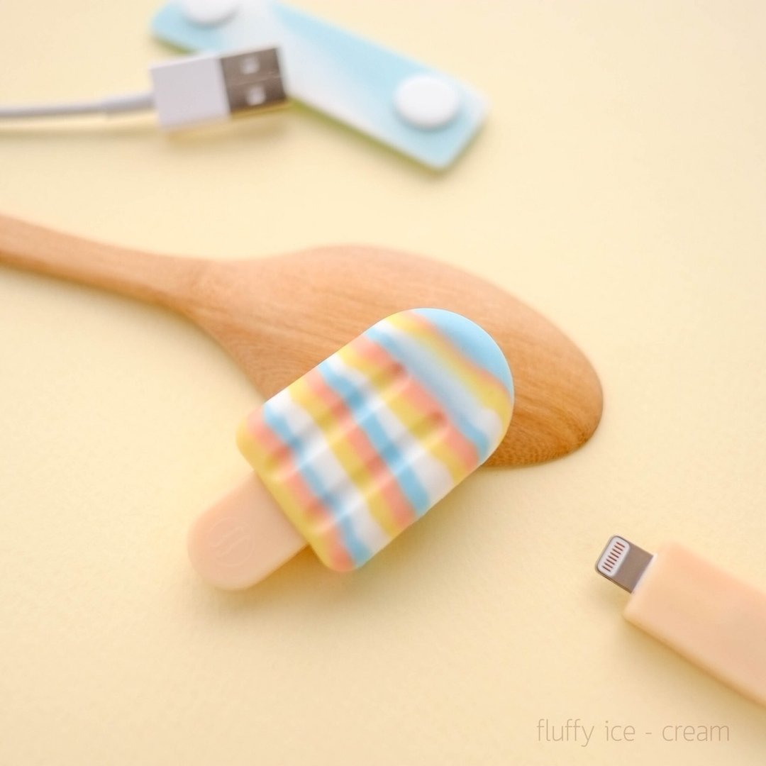 Charger Protector: Popsicle - 数码小物 - 硅胶 多色