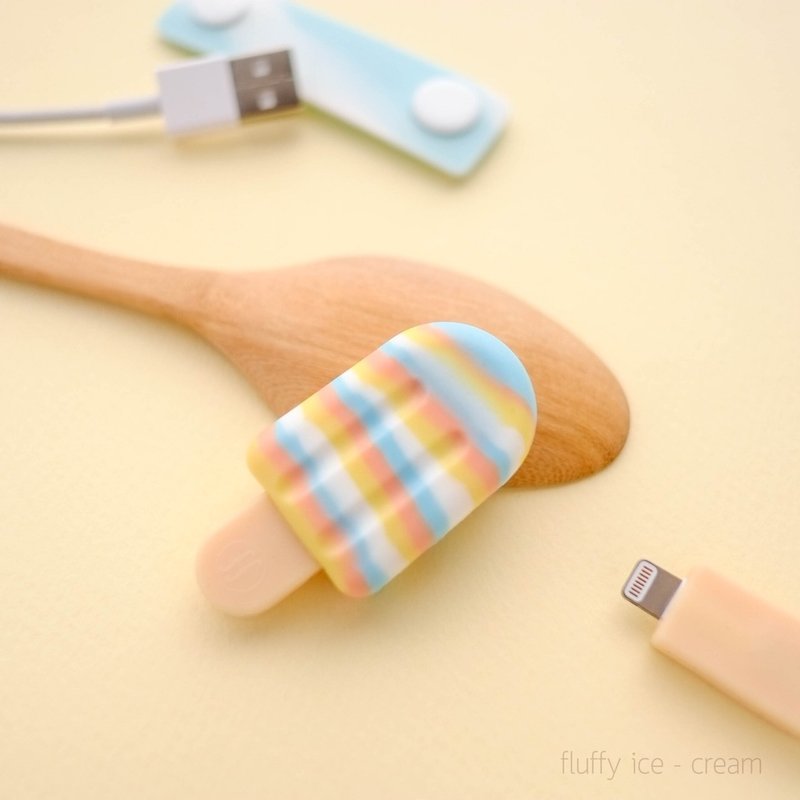 Charger Protector: Popsicle - 数码小物 - 硅胶 多色