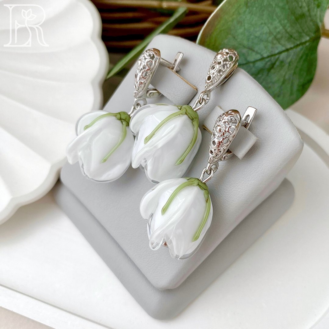 Elegant Wedding Jewelry Set in Sterling Silver Best Gift For Her - 耳环/耳夹 - 纯银 白色
