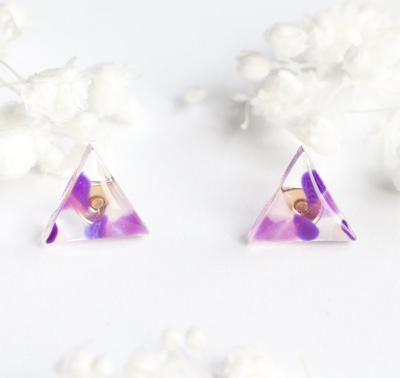 Purple marble triangle pierced earrings-14kgf - 耳环/耳夹 - 塑料 紫色