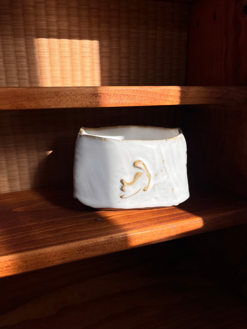 猫踏雪泥 / 茶碗 / 陶 - 茶具/茶杯 - 陶 白色