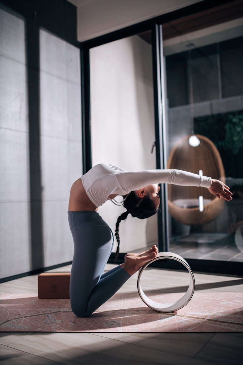 URBAN PORTRAIT城市印象-1mm丝绒感两用瑜珈垫 晨曦巴黎 - 瑜珈垫 - 其他人造纤维 粉红色