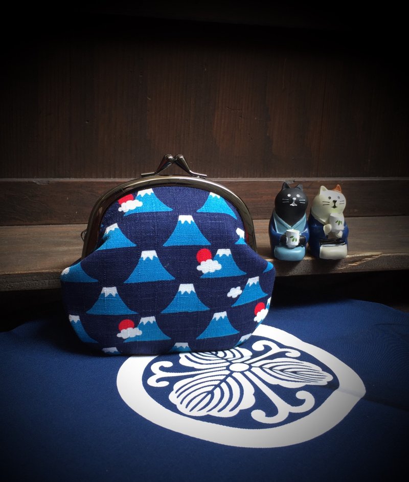 富士山 卡片收纳 零钱包 口金包 青春无敌富士山口金包 - 皮夹/钱包 - 棉．麻 蓝色