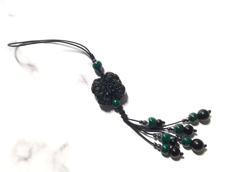 貔貅 / 黑胆石 / 吊饰 - 吊饰 - 玉石 多色