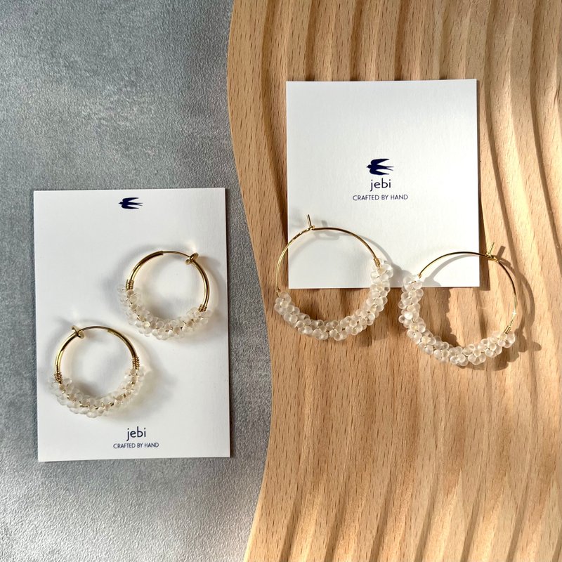 Jewel Hoop 法拉法利琉璃耳圈 - 14KGF / 无耳洞耳夹 - 耳环/耳夹 - 玻璃 白色