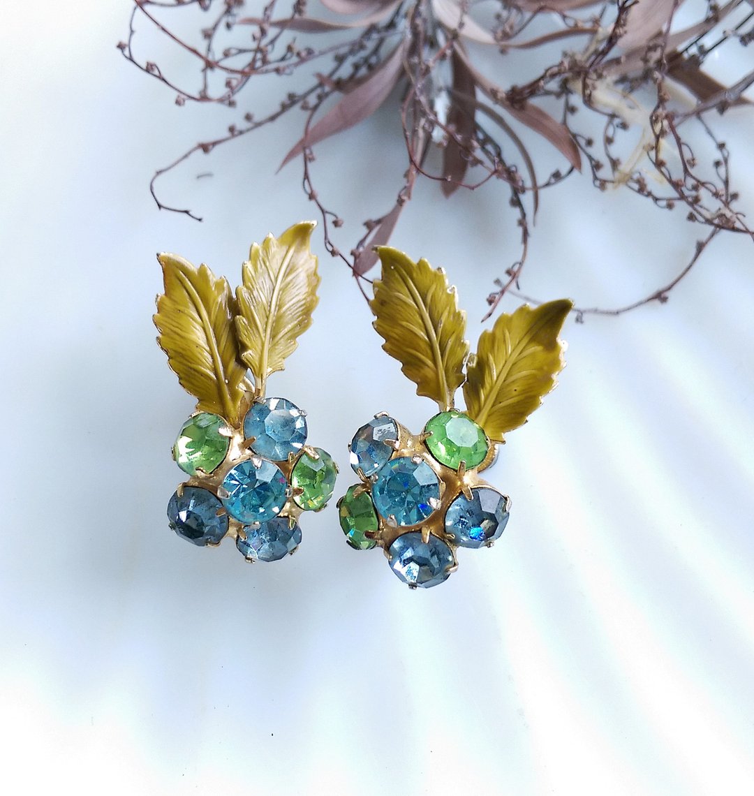Vintage Jewelry  HOBE 立体优美 花形 莱茵 夹式耳环 - 耳环/耳夹 - 其他材质 金色