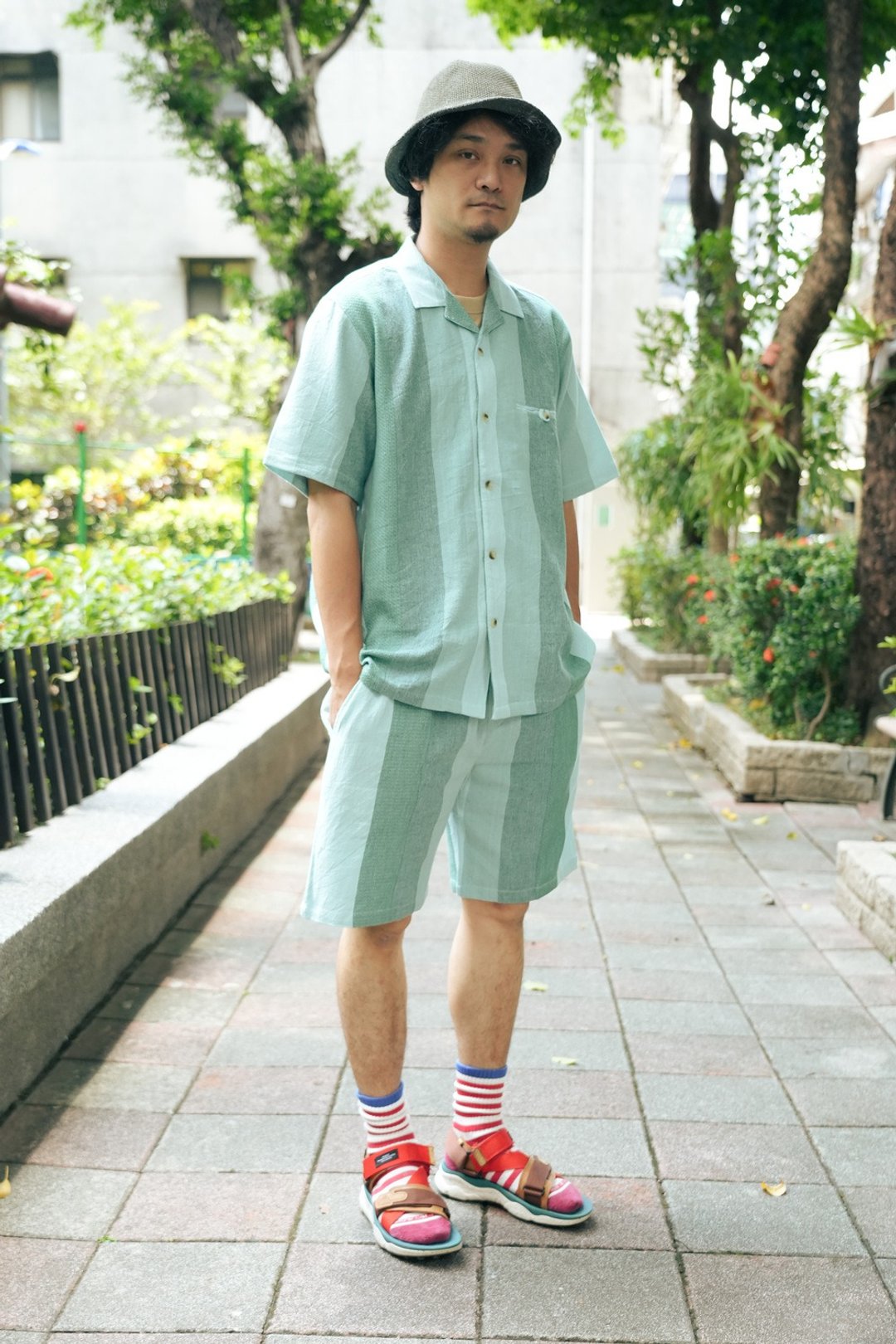 【热门预购】纯棉条纹渐层休闲衬衫(3色)4IM-3201 - 男装衬衫 - 棉．麻 