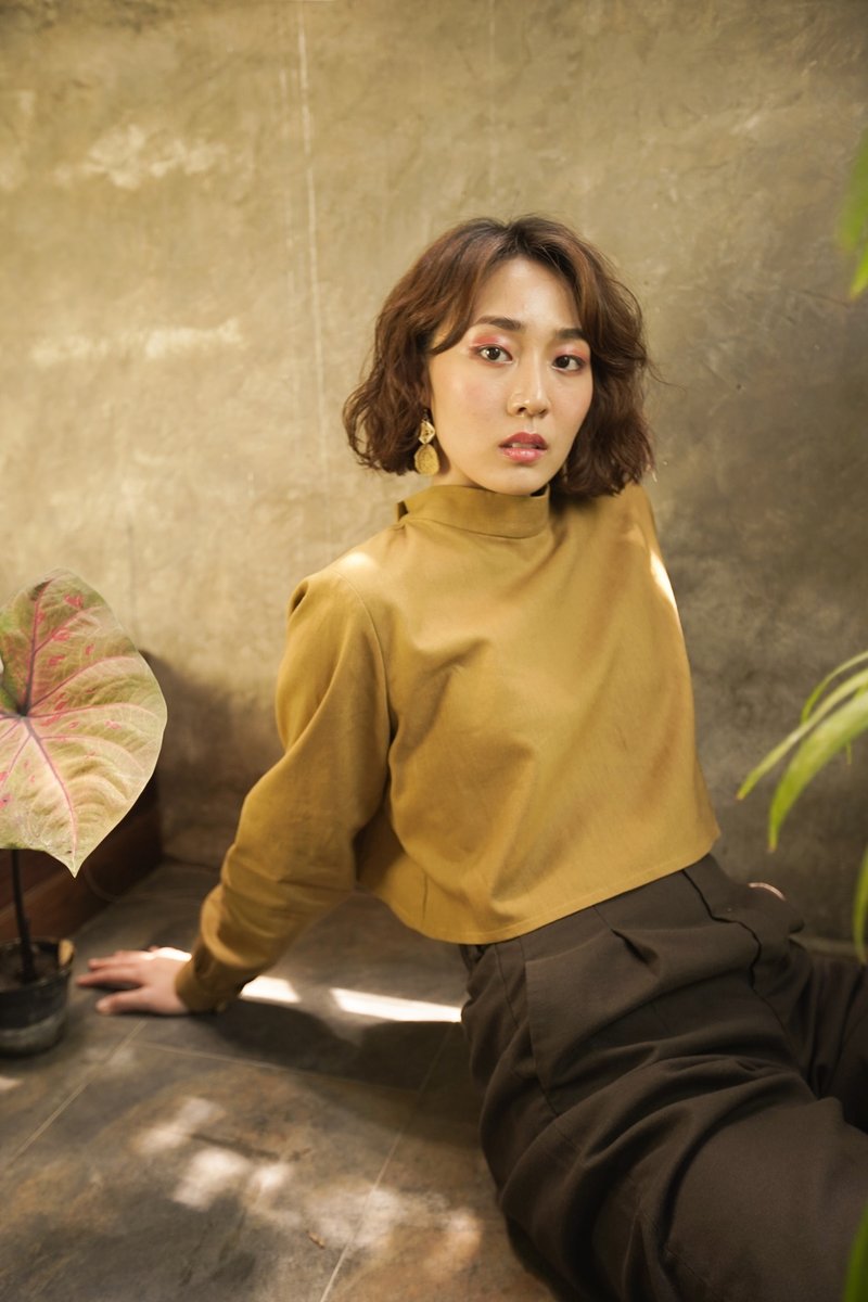 Linen Fashion: Yellow Mustard Crop Top - 女装上衣 - 棉．麻 黄色