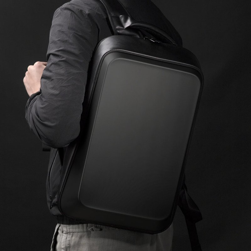 TAJEZZO 探迹者 CUBE系列 C1 Norma后背包(笔电包) 防泼水 硬壳包 - 侧背包/斜挎包 - 聚酯纤维 