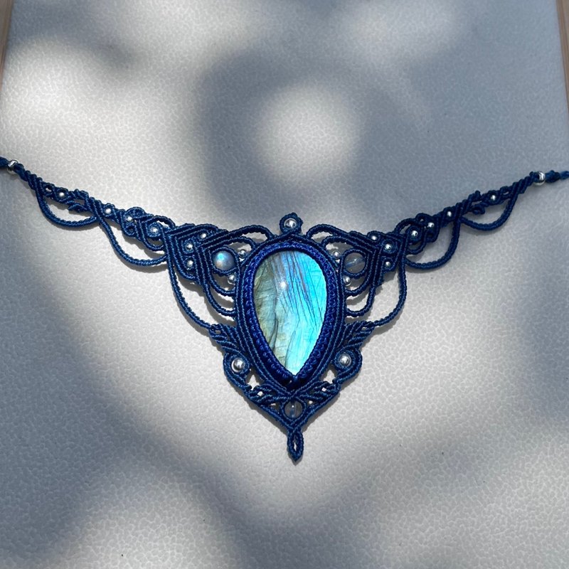 喜迎瑶 Macrame 拉长石 编织 蜡线项链 嬉皮 民族风 锁骨链 颈链 - 项链 - 水晶 绿色