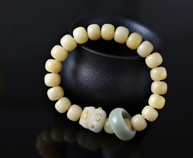 奶咖菩提根老型珠10×8MM左右手链 跑环 招财猫配饰 上手显肤色 - 手链/手环 - 其他材质 