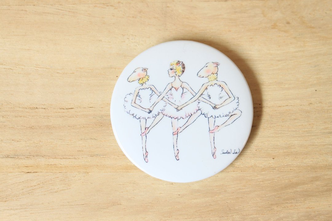 Ballet 。三只小羊儿跳天鹅湖  磁性胸章 - 徽章/别针 - 其他材质 白色