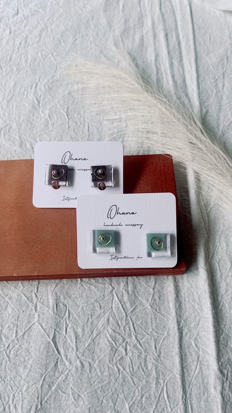 玻光耳饰  手工耳环 uv胶  抗过敏 - 耳环/耳夹 - 树脂 