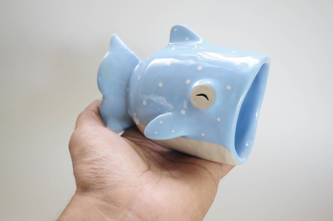 Blue with white dot, Whale shark ceramic mug - 咖啡杯/马克杯 - 瓷 蓝色