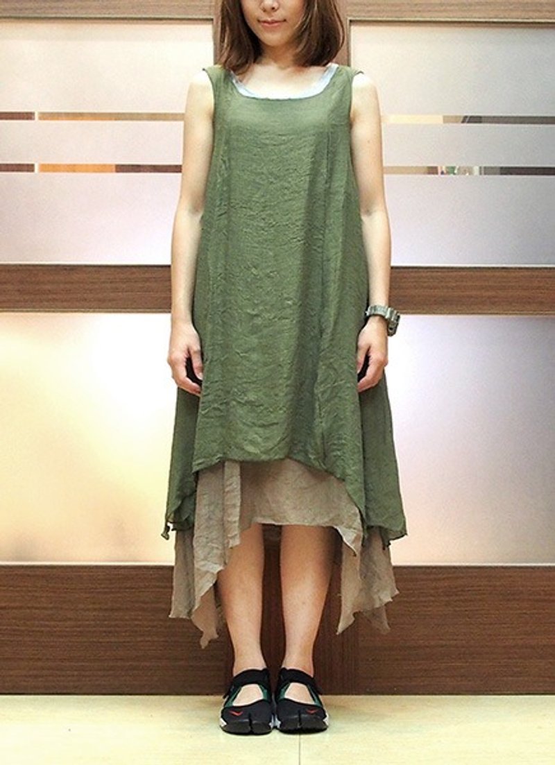 小牛村 Calf Village ├独创不撞衫┤超棉柔舒适洋装 极简修身背心长裙 素面百搭 {想和你去吹吹风-青苔绿} 限量 - 洋装/连衣裙 - 棉．麻 绿色