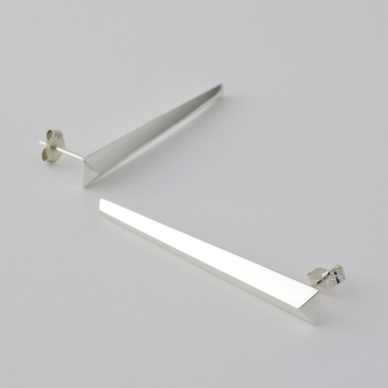 straight (type A) earrings = silver 925 earrings = - 耳环/耳夹 - 其他金属 银色