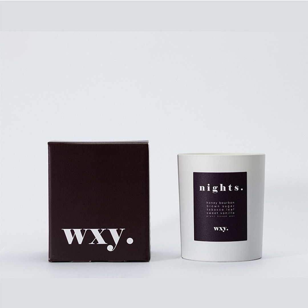 【微瑕疵/盒损】经典蜡烛- nights. 波本酒 & 菸草/原价1280 - 蜡烛/烛台 - 玻璃 咖啡色