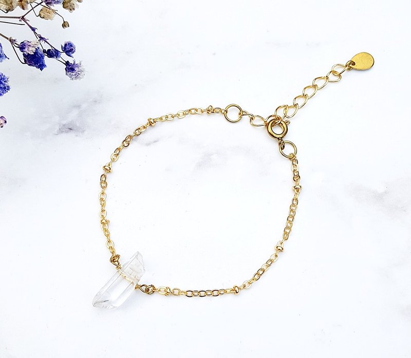 <白色奇迹>白水晶原石手敲字母黄铜手链 原石手创 个性 极简 几何 - 手链/手环 - 宝石 白色
