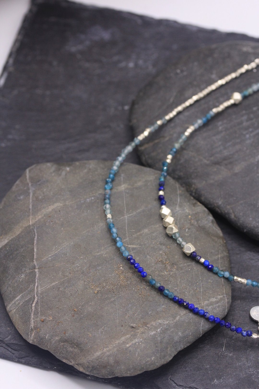 Topaz, lapis lazuli and silver beads bracelet with adjustable chain (B0083) - 手链/手环 - 宝石 蓝色