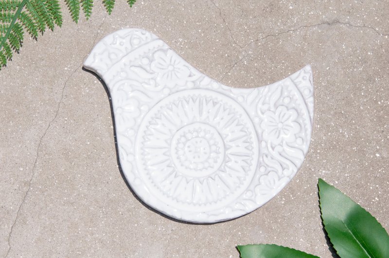 生日礼物 情人节礼物 手工陶瓷汤垫/隔热垫/浮雕陶瓷隔热餐垫-鸟 - 餐垫/桌巾 - 瓷 白色