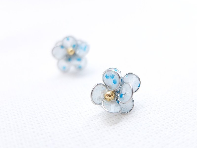 Little Witch | 迷你结晶花 - 耳环/耳夹 - 其他材质 蓝色