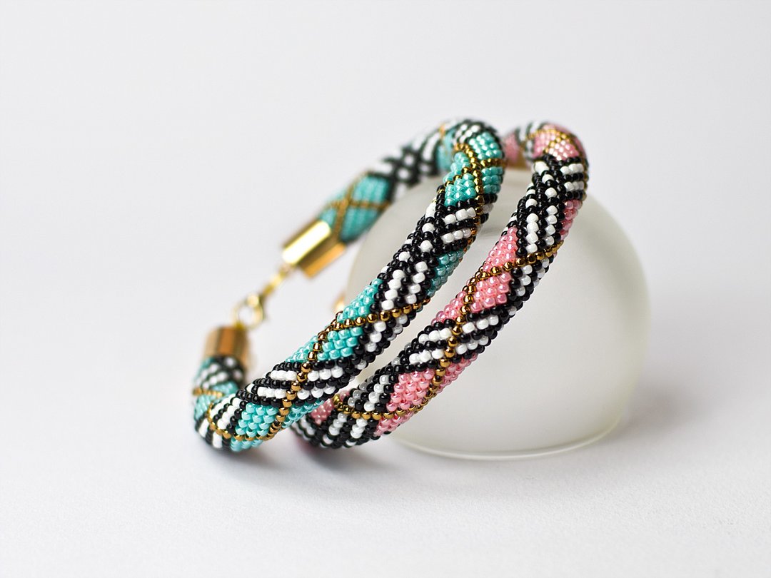 DIY jewelry kit, set of DIY, friendship bracelets set, Kit to make bracelet - 其他 - 玻璃 粉红色