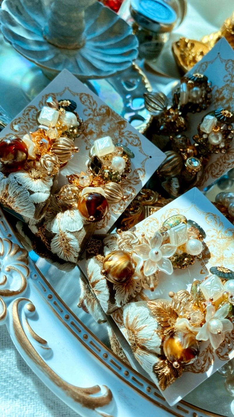 金蛇迎春 香港原创重工手工耳环耳夹 独特穿搭闺蜜生日情人节礼物 - 耳环/耳夹 - 其他材质 金色