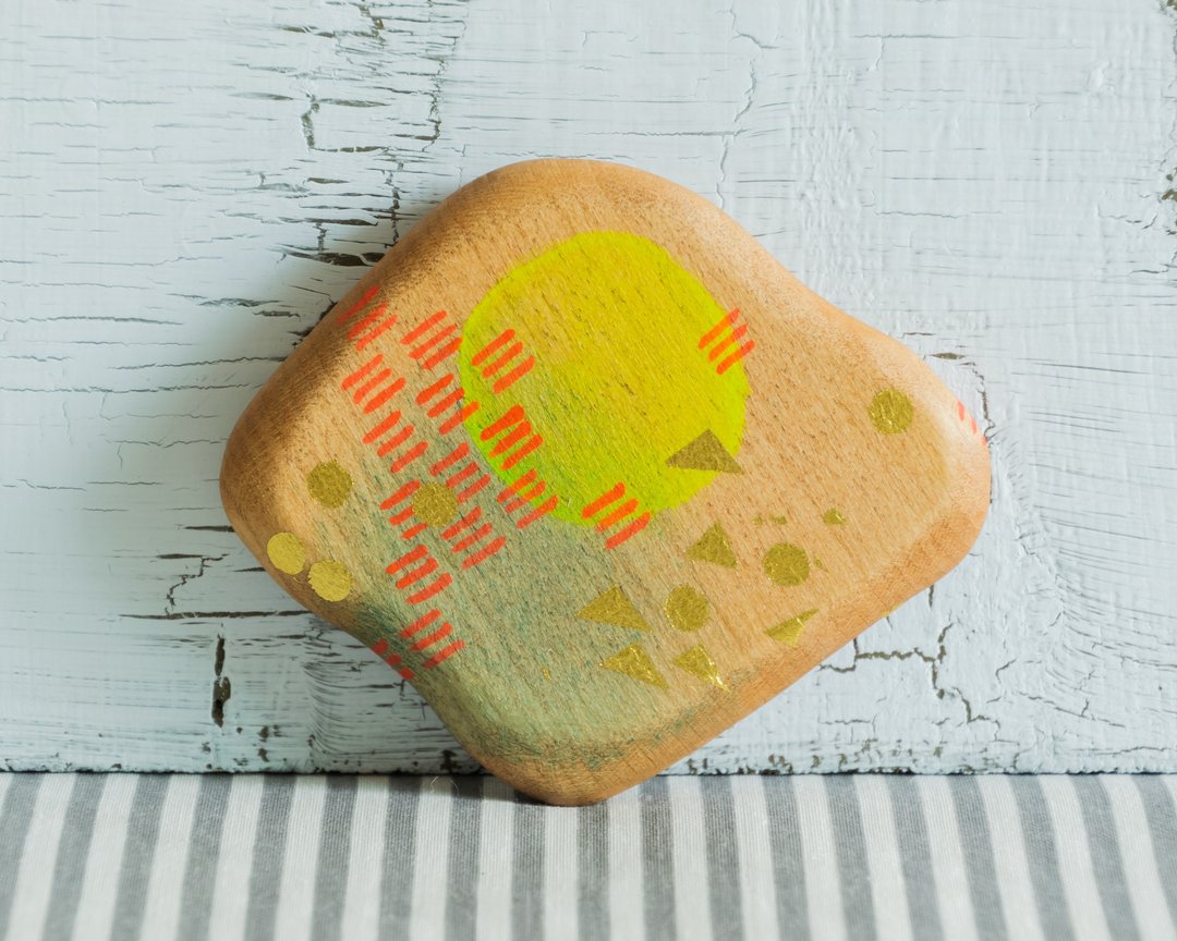 Abstract Hand Painted Wood Pocket Mirror (neon yellow) - 彩妆刷具/镜子/梳子 - 木头 黄色